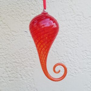 Curly Ornament – Red